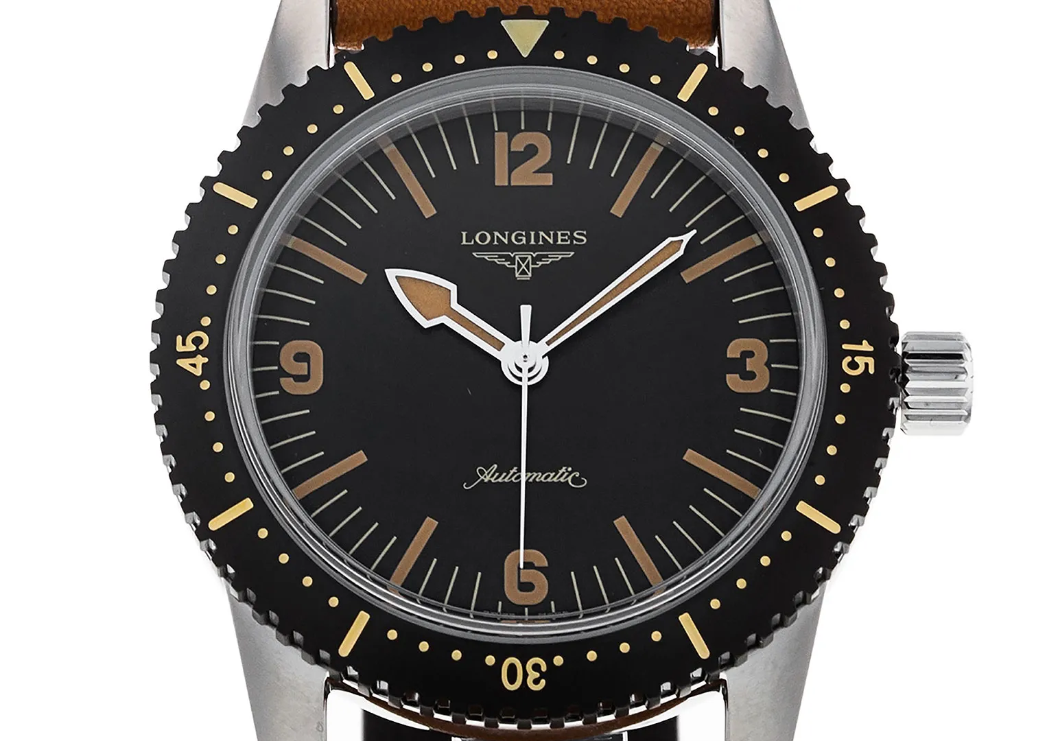 The Longines Skin Diver Reference L2.822.4.56.2 is a re-issue of its first ever dive watch